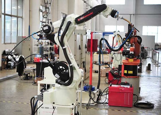 Hệ thống tự động hóa bằng thép không gỉ, Ống xả tự động Robot Máy hàn cánh tay