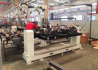 Hệ thống hàn robot cơ sở động cơ Xe nông nghiệp