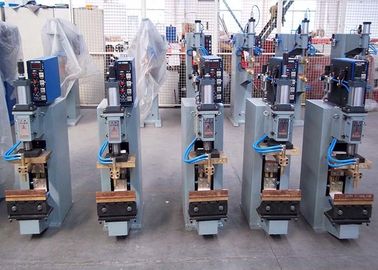Đặc biệt DN Series khí nén Seam Máy hàn 25 ~ 150KVA Với Movable Down Điện cực