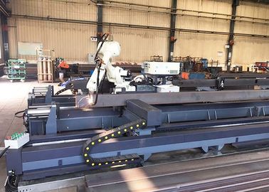 Trạm cắt plasma Robotics dòng RCS cho các sản phẩm thép dài với Hypertherm MAXPRO200